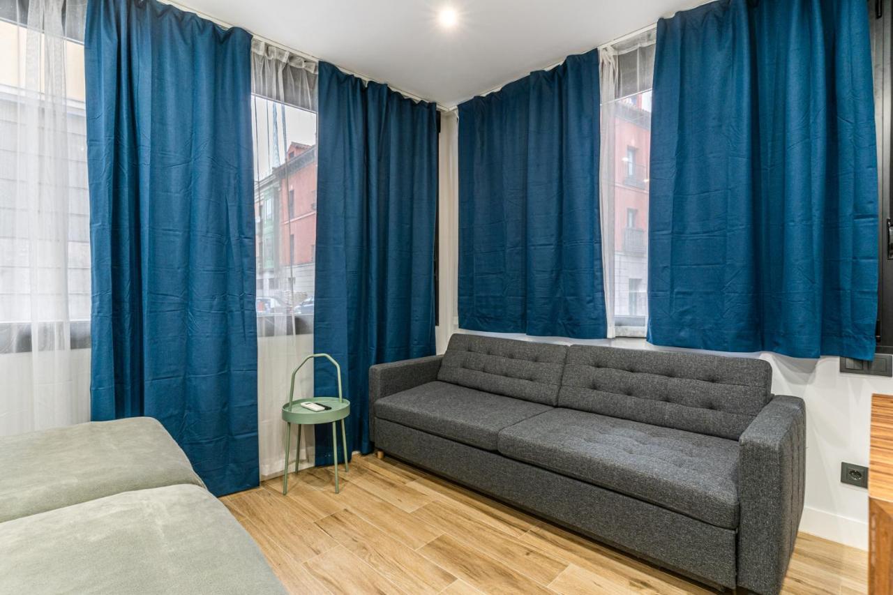 Vr Latina Apartments Madrid Luaran gambar