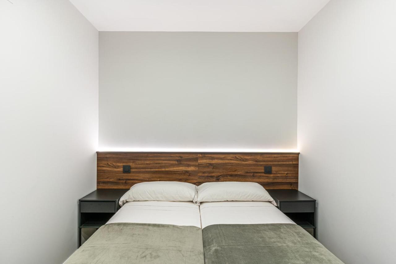 Vr Latina Apartments Madrid Luaran gambar