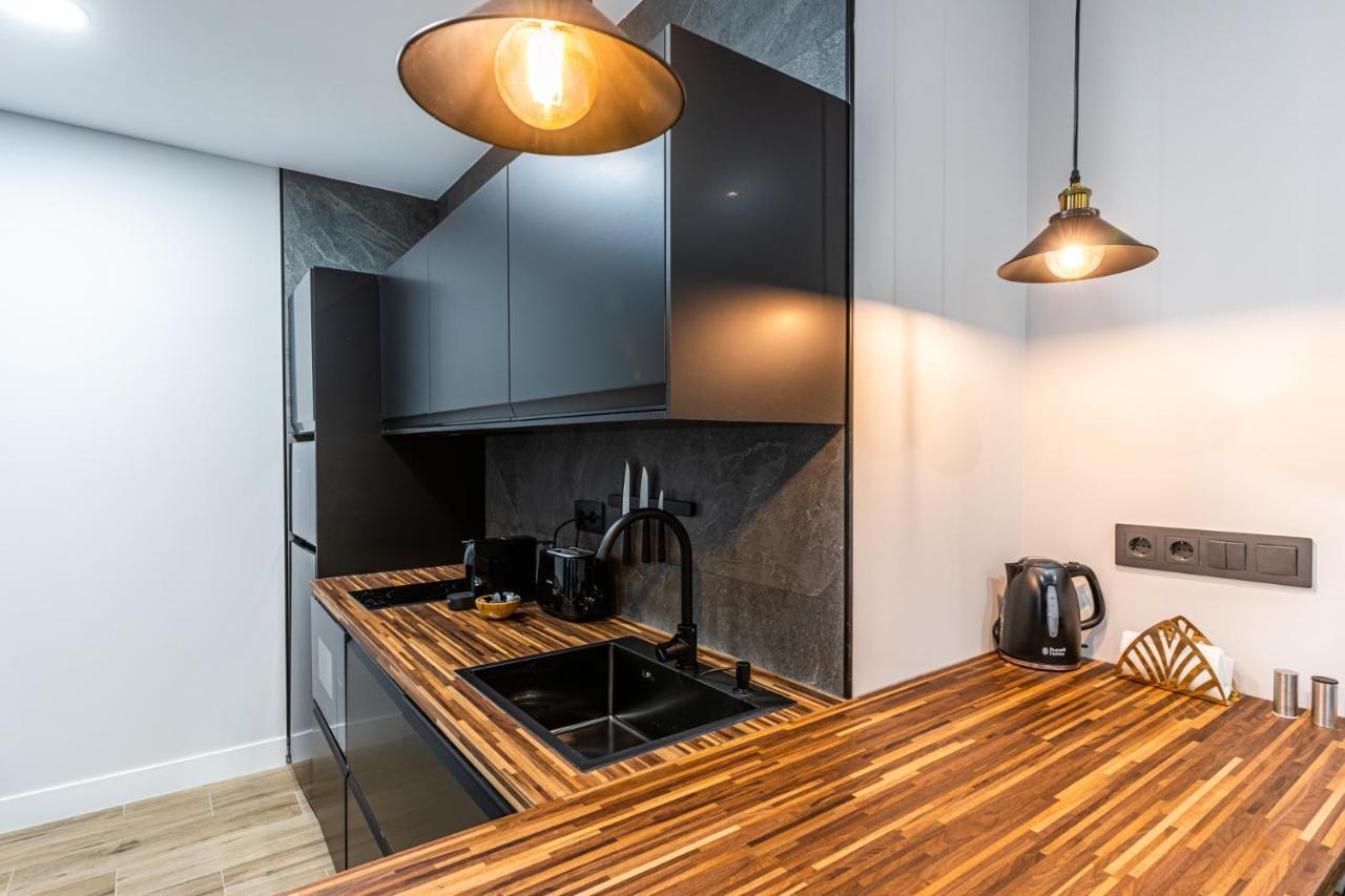 Vr Latina Apartments Madrid Luaran gambar